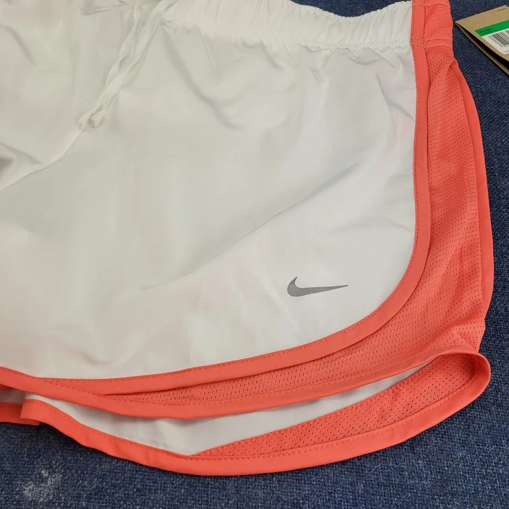 Nike Tempo Dri-FIT Womens XL 2 Pack White Bright Coral 3 Inch Running Shorts
